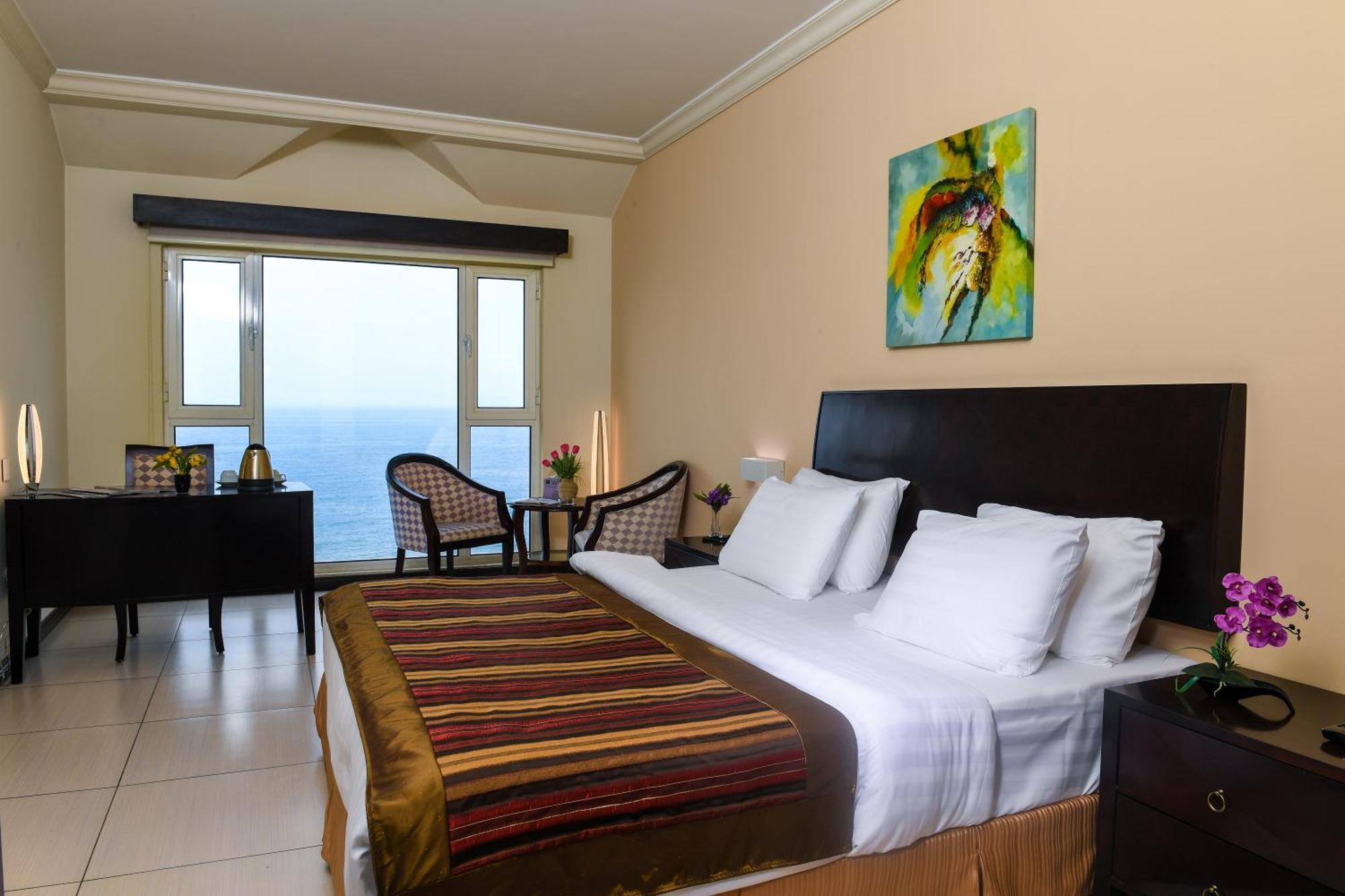 Portaluna Hotel & Resort Džunija Exteriér fotografie