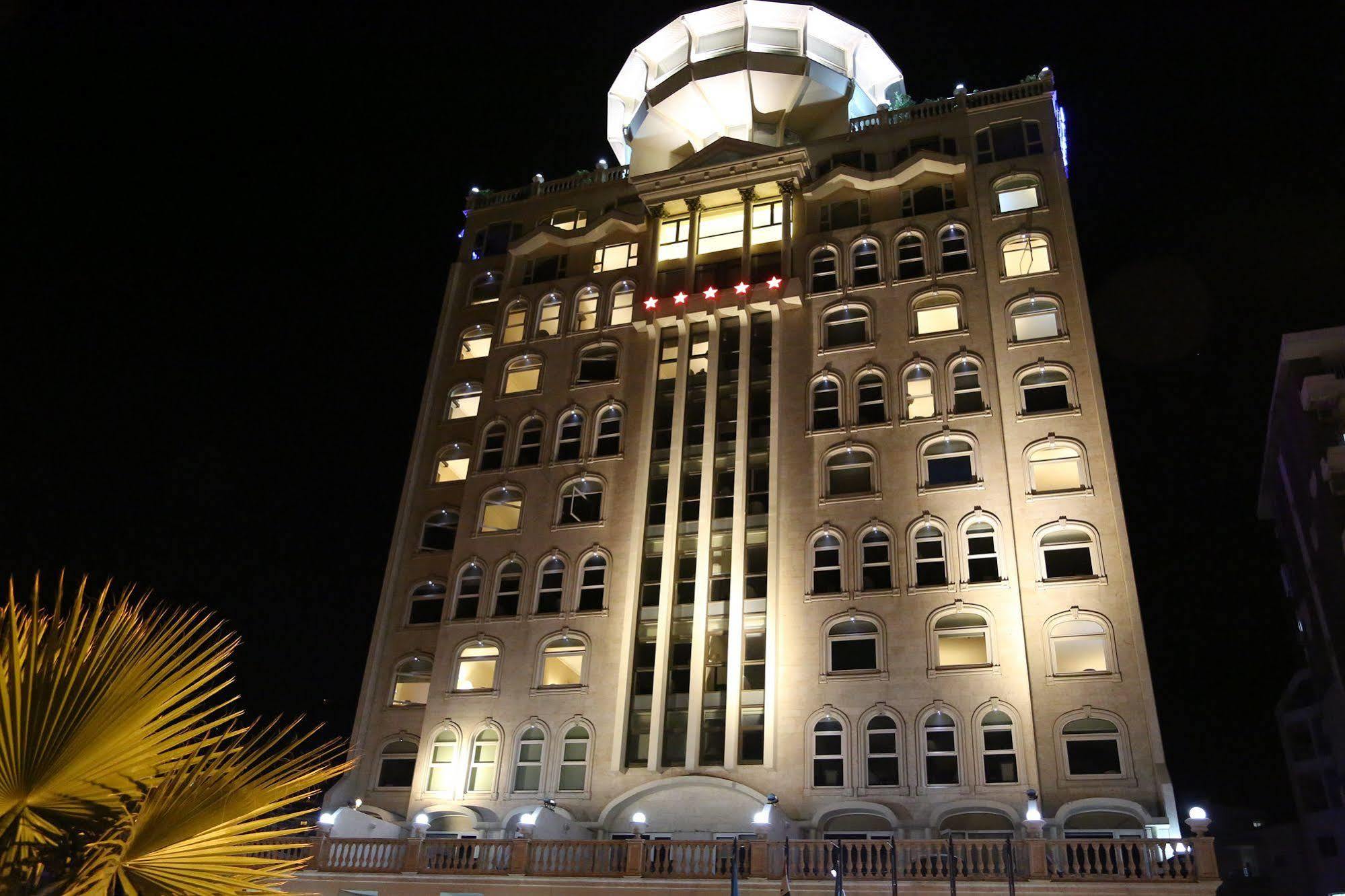 Portaluna Hotel & Resort Džunija Exteriér fotografie
